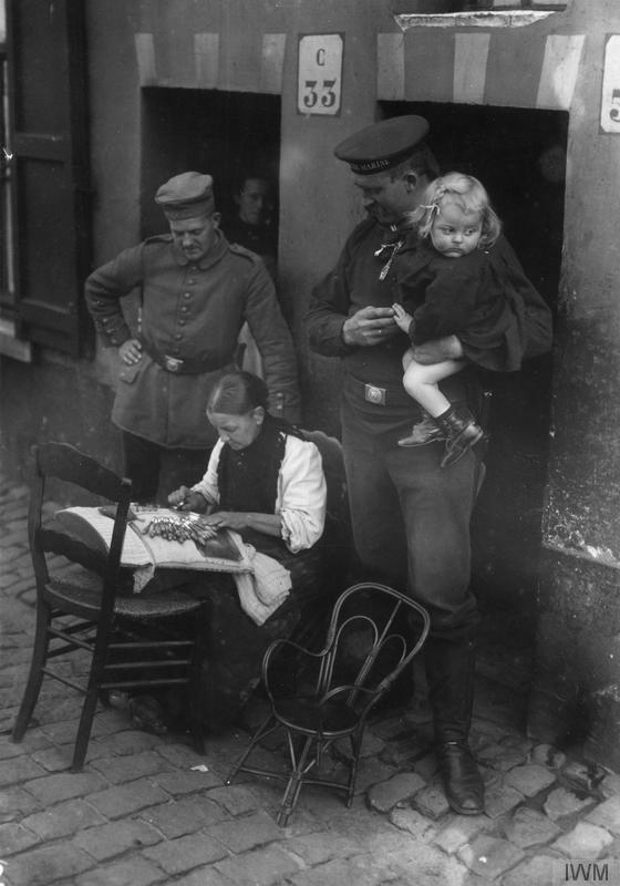 Belgian lace maker 1914-18